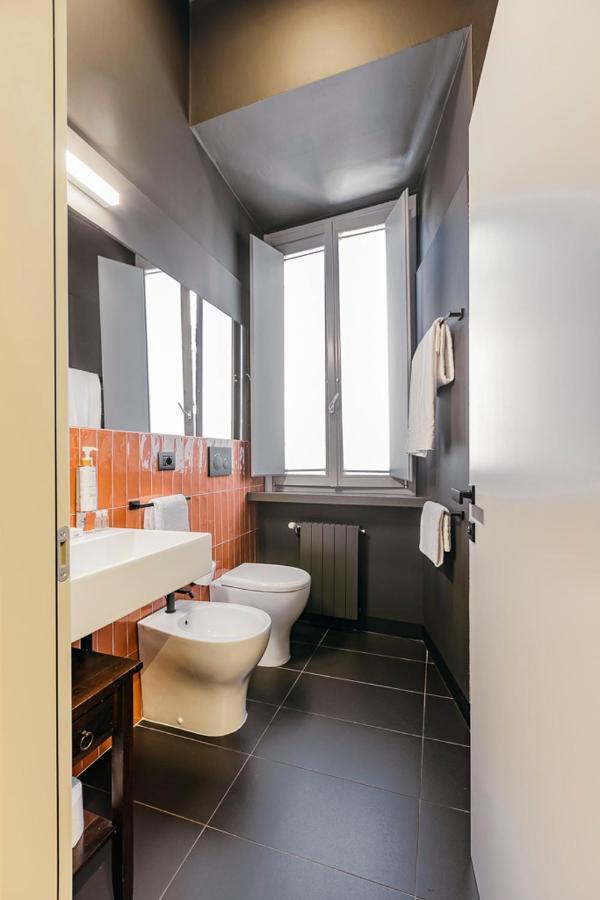 Small Double Room,1344152702:JPEG